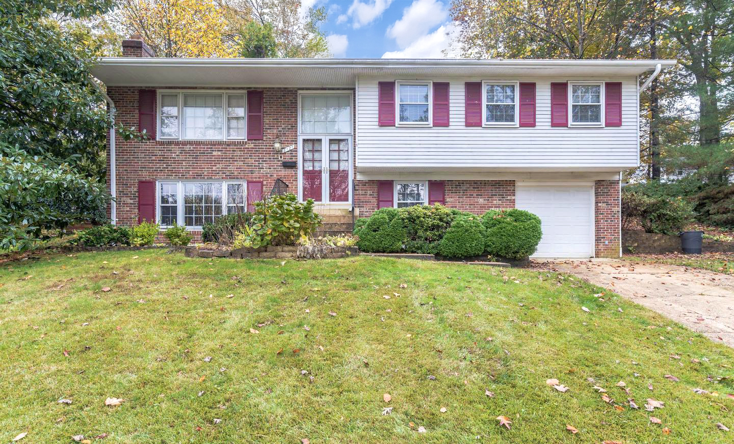 Property Photo:  8121 Marcy Avenue  VA 22152 