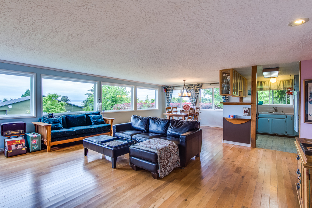 Property Photo: Living room 12054 NE Moses Lane  WA 98346 