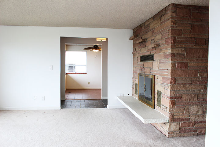 Property Photo: Interior pics 390 Sunset Ave N  WA 98020 