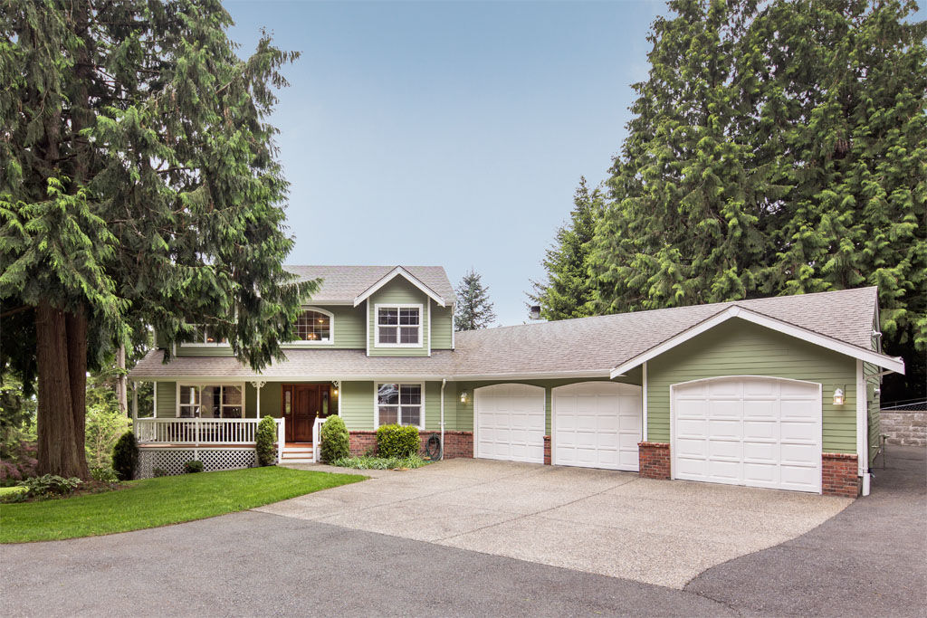 Property Photo: 9622 190th Ave SE WA 98290