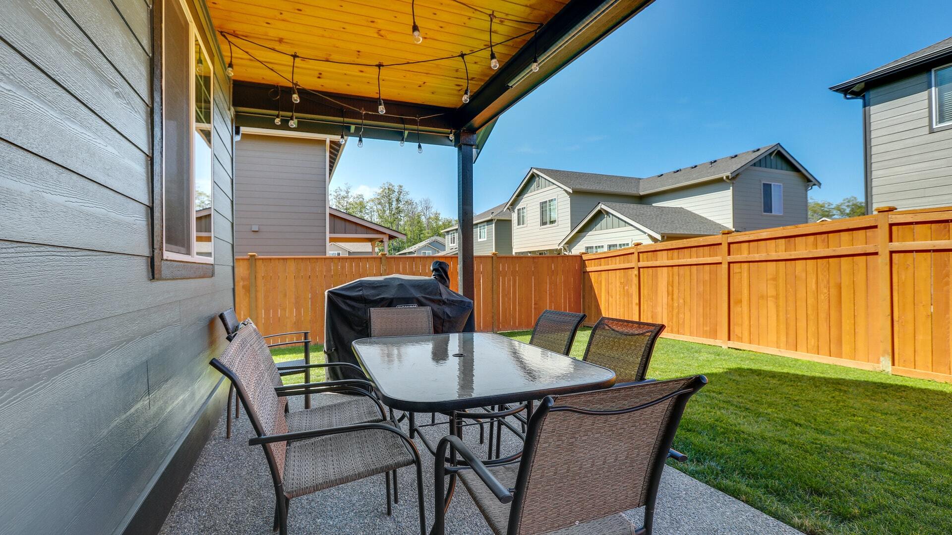 Property Photo: 27712 64th Dr NW WA 98292
