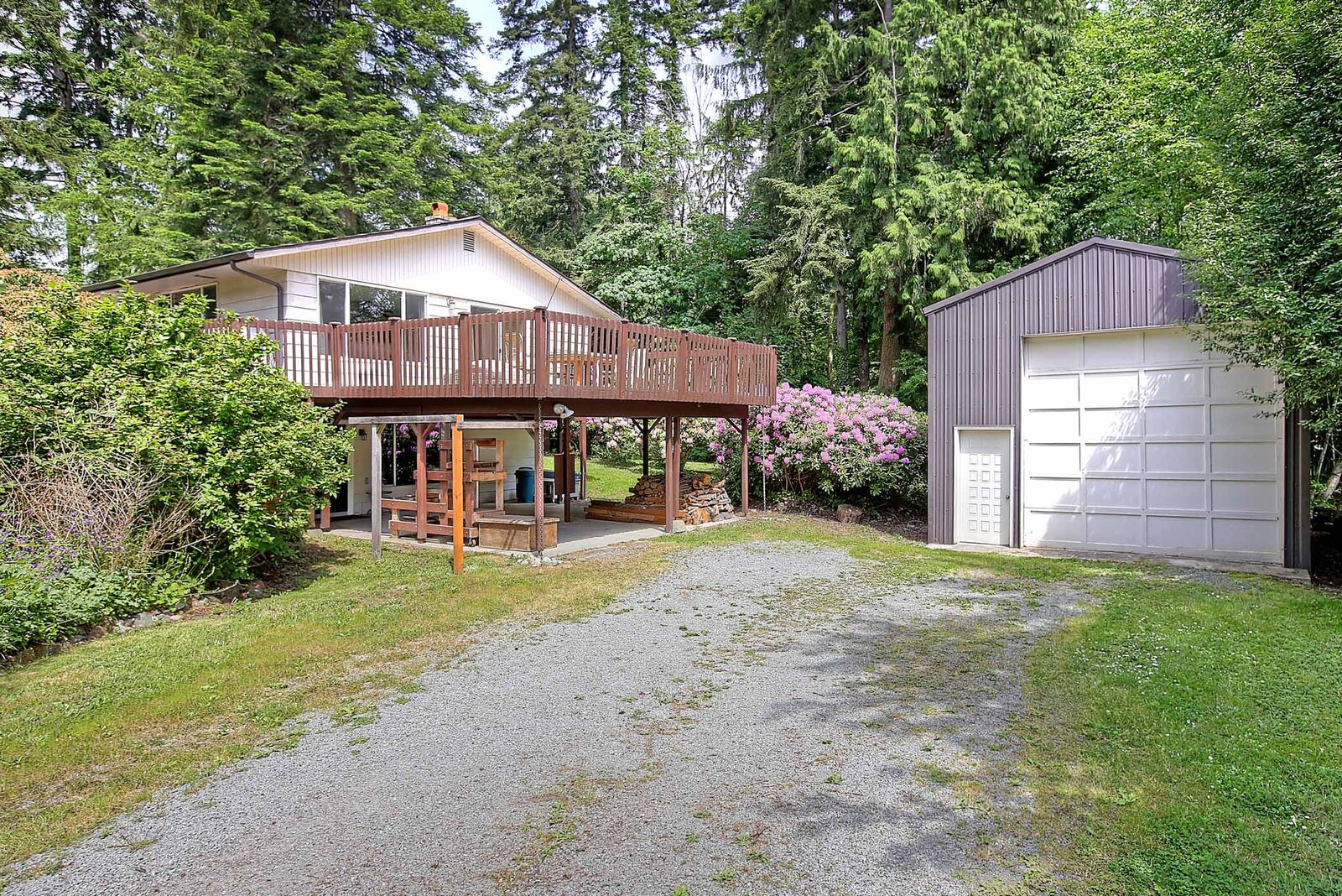 Property Photo: 1454 Alderwood Lane WA 98282