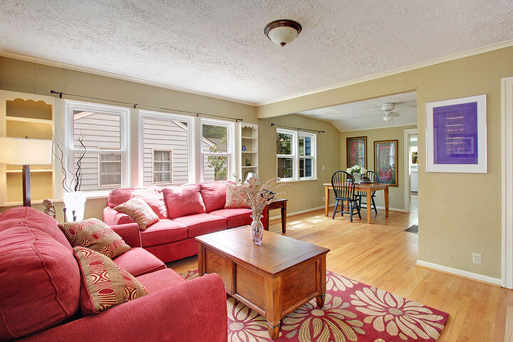 Property Photo: Living room 9231 2nd Avenue NW  WA 98117 