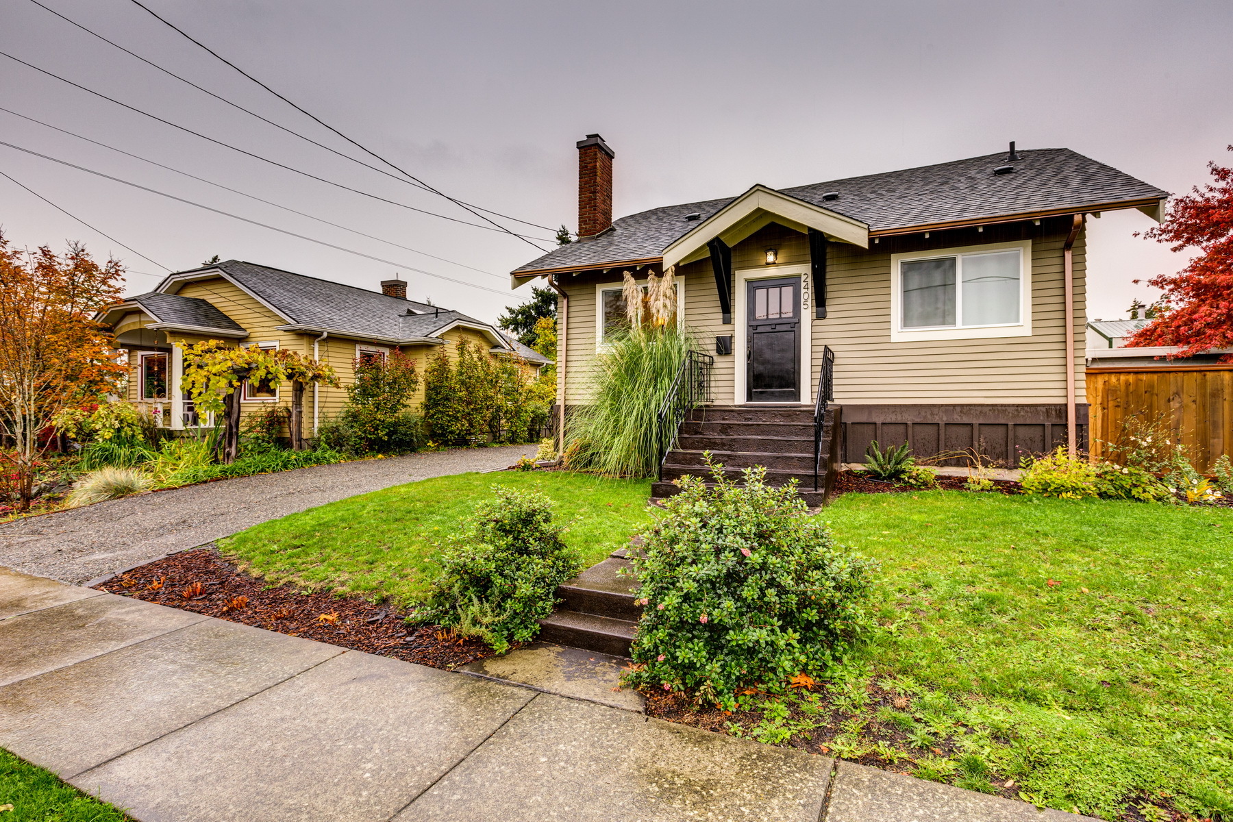 Property Photo:  2405 E St  WA 98225 