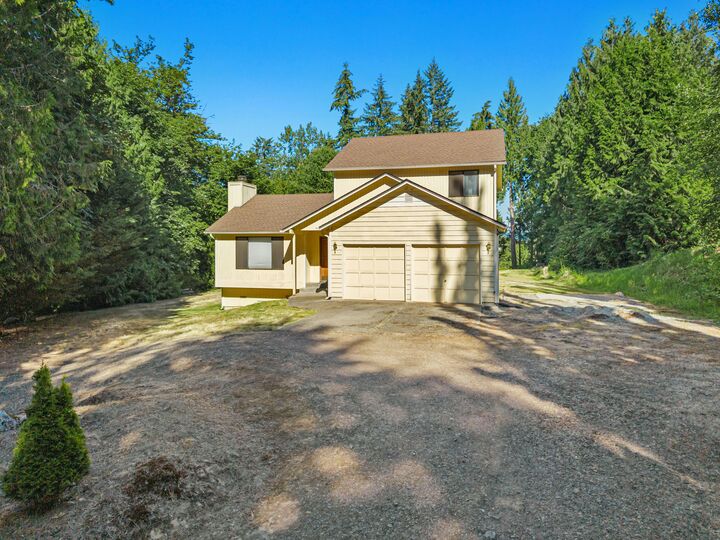 Property Photo: 18515 NE 143rd Place WA 98072