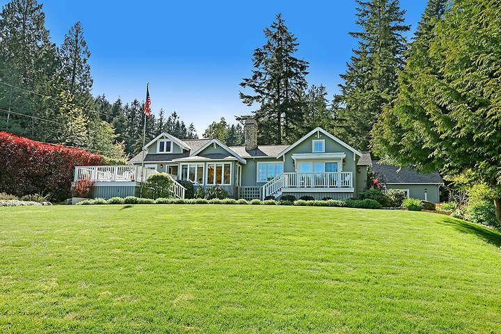 11468 Arrow Point Dr NE  Bainbridge Island WA 98110 photo