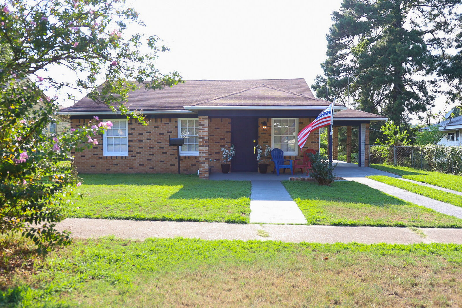 Property Photo: 400 3rd Street SE LA 71075