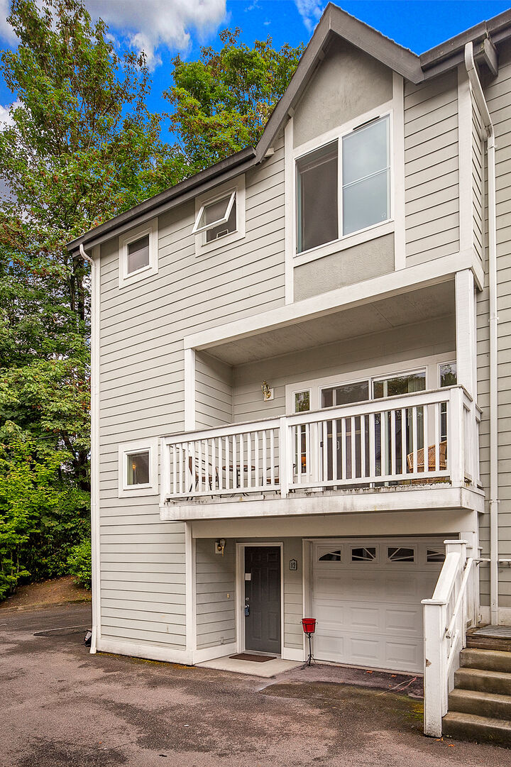 9700 Ravenna Ave NE 12  Seattle WA 98115 photo