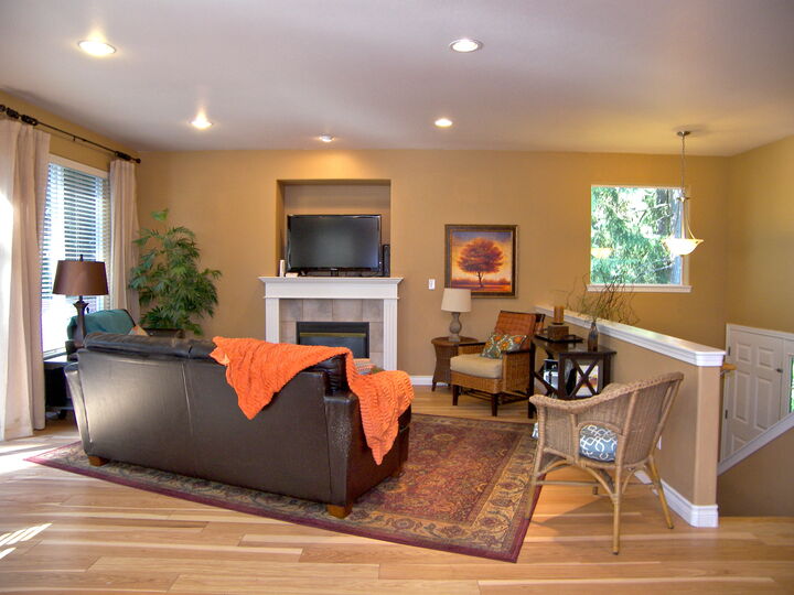 Property Photo: Living room 3930 Donovan Ave WA 98229