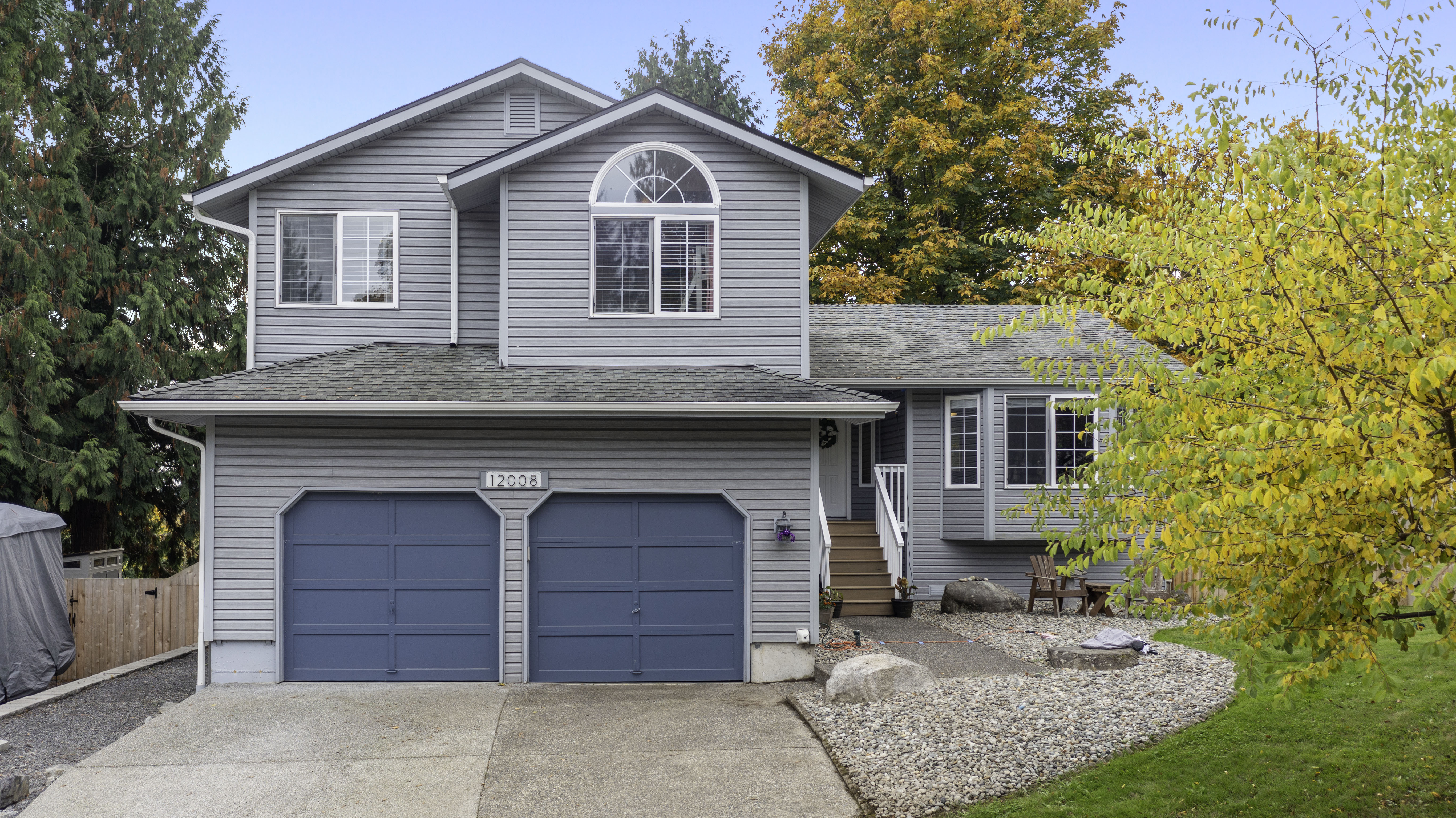 Property Photo: 12008 27th St SE WA 98258