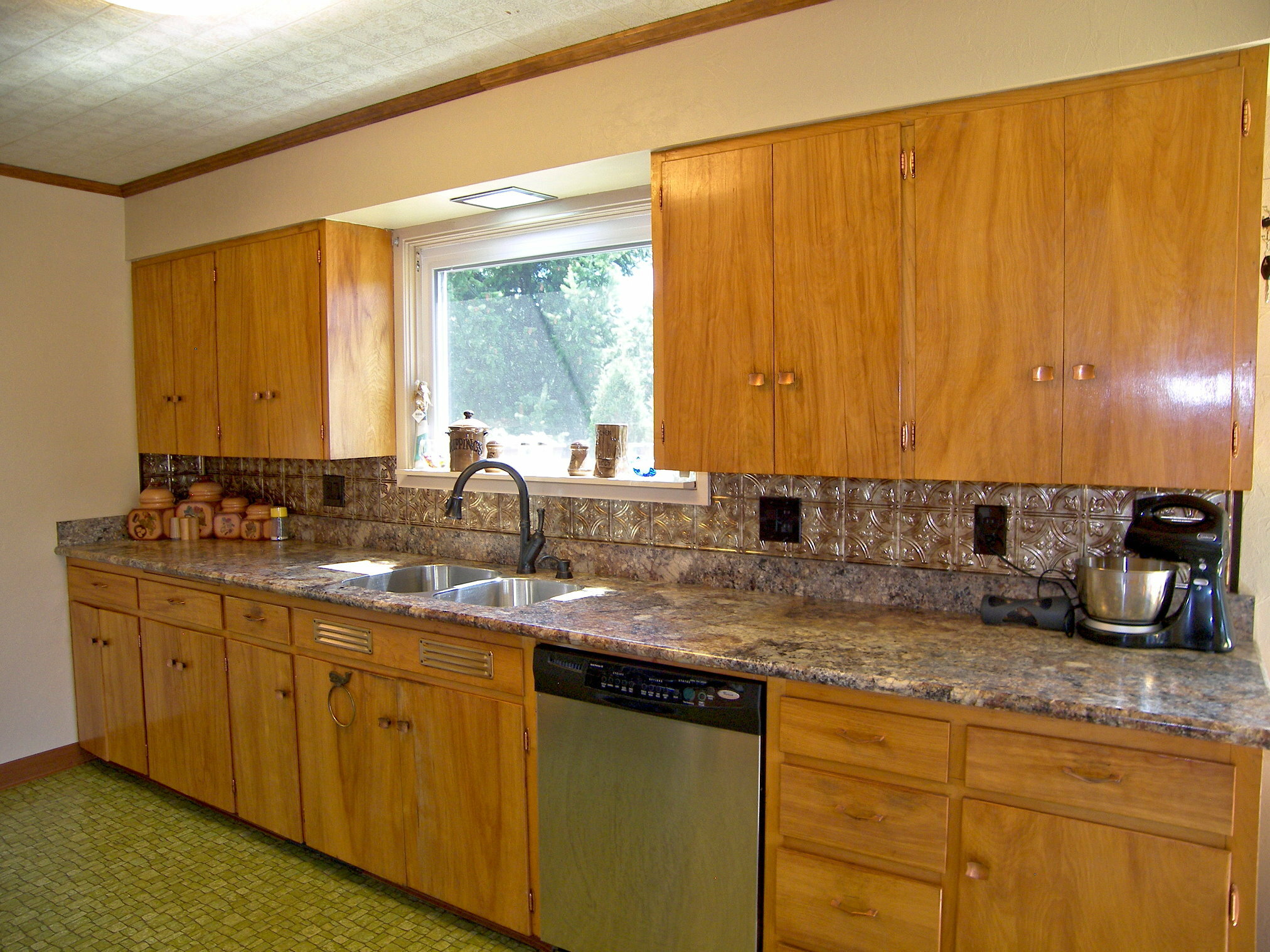 Property Photo: Kitchen 626 Sterling Dr WA 98226