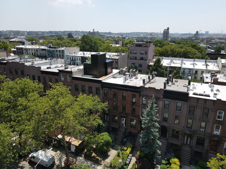 16 1S Place Triplex Brooklyn NY 11231 photo