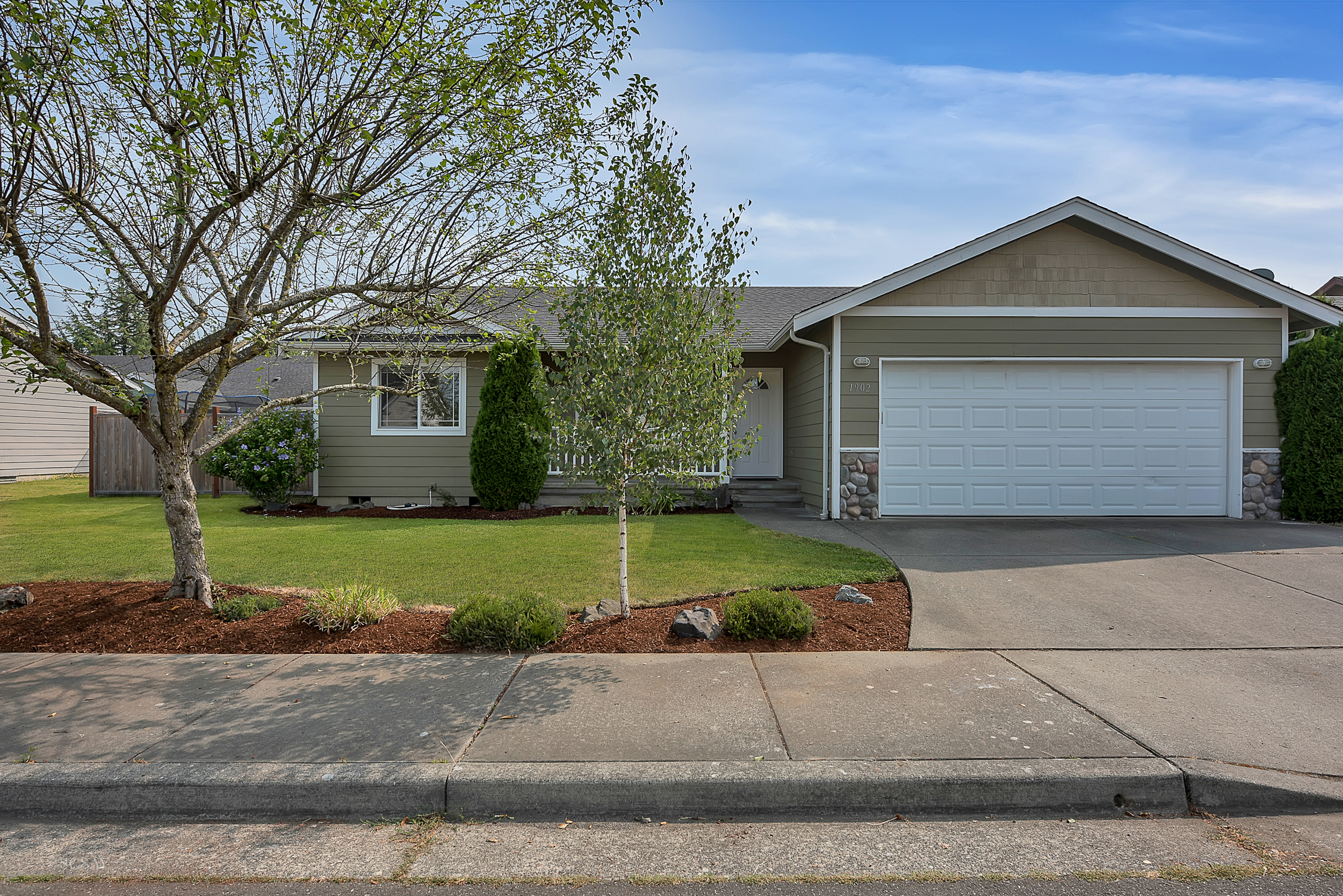 Property Photo: 1902 Buttercup Dr WA 98264