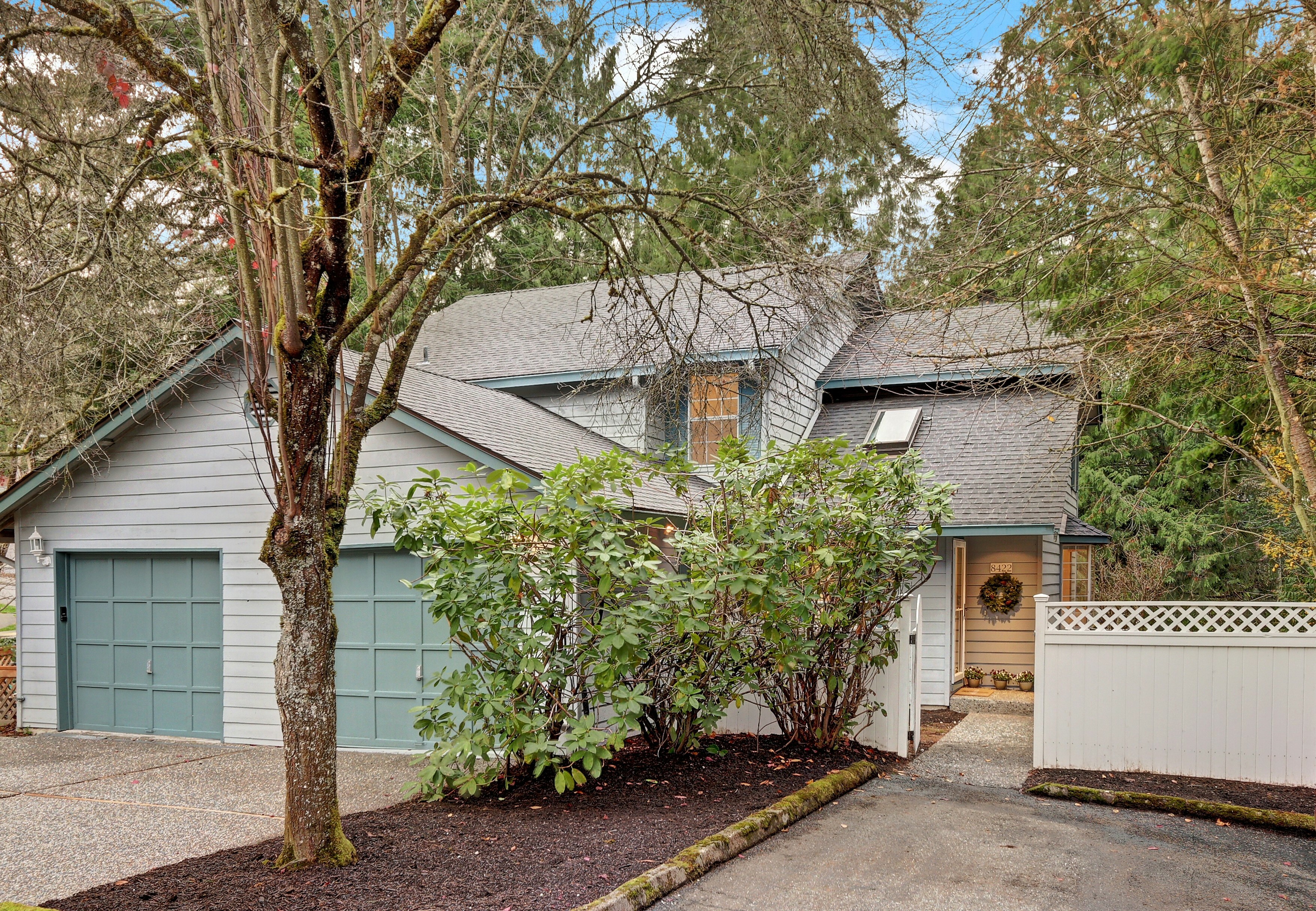 Property Photo:  8422 139th Avenue NE  WA 98052 