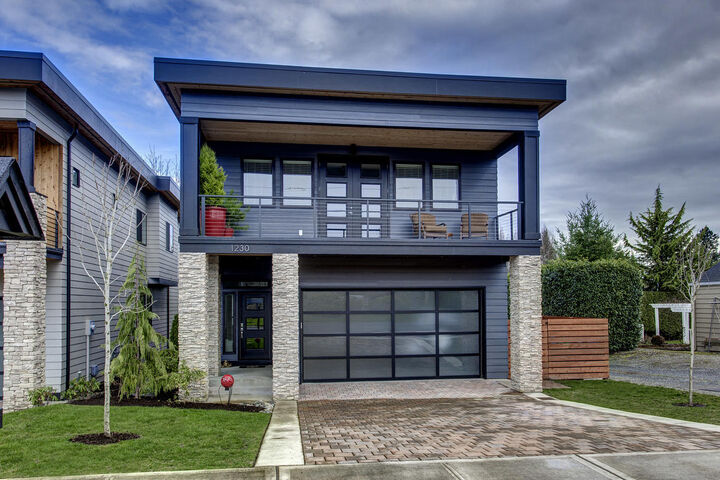 1230 4th St W  Kirkland WA 98033 photo