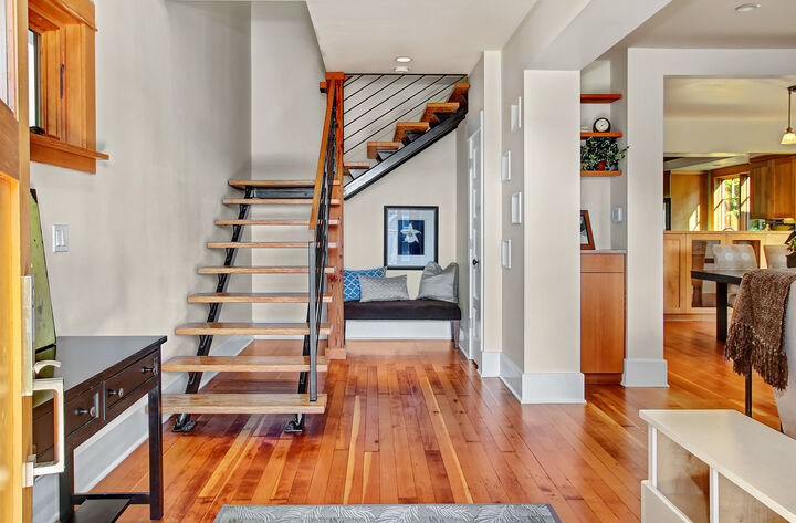 Property Photo: Entry 926 30th Ave  WA 98122 