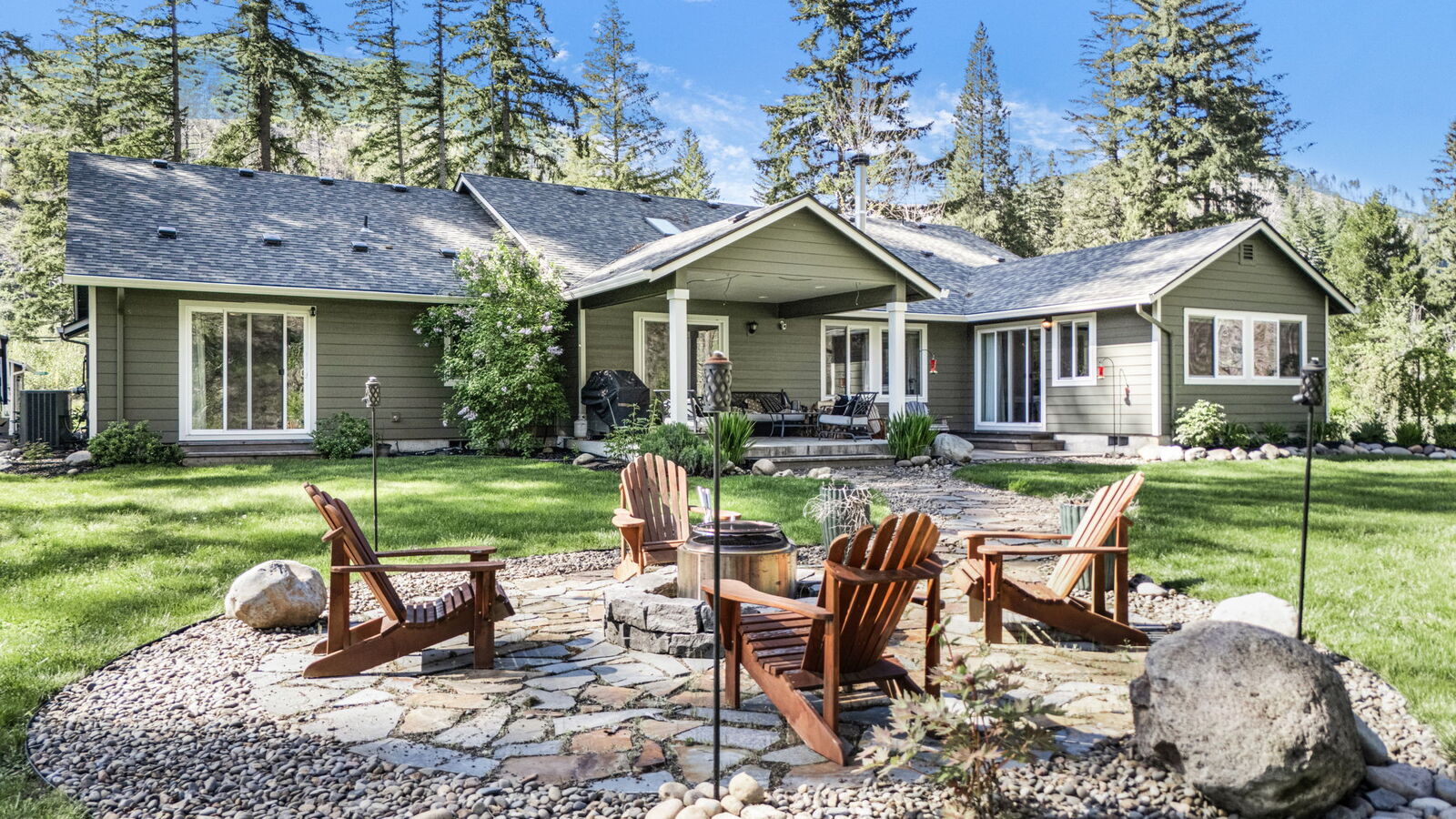 Property Photo:  91403 Marbrook Ln  OR 97413 
