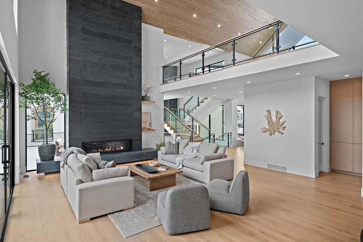 Property Photo: 677 W 950 N UT 84003