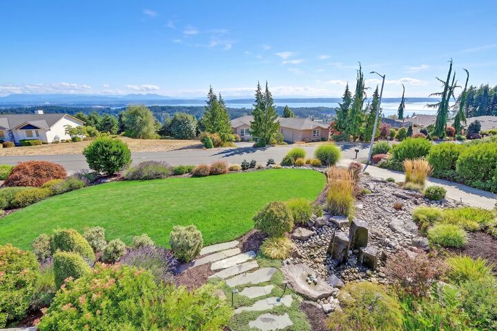 Property Photo: 188 Glacier Peak Drive WA 98282