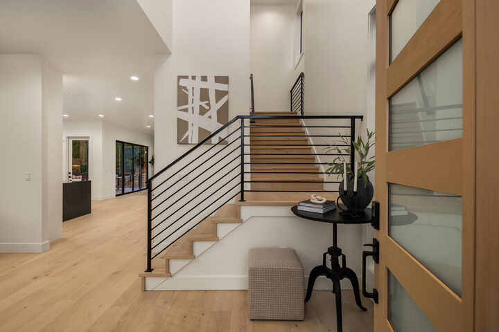 Property Photo:  1075 NW Inneswood Drive  WA 98027