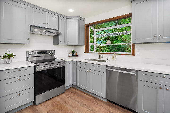 Property Photo: 17813 147th Place NE WA 98072