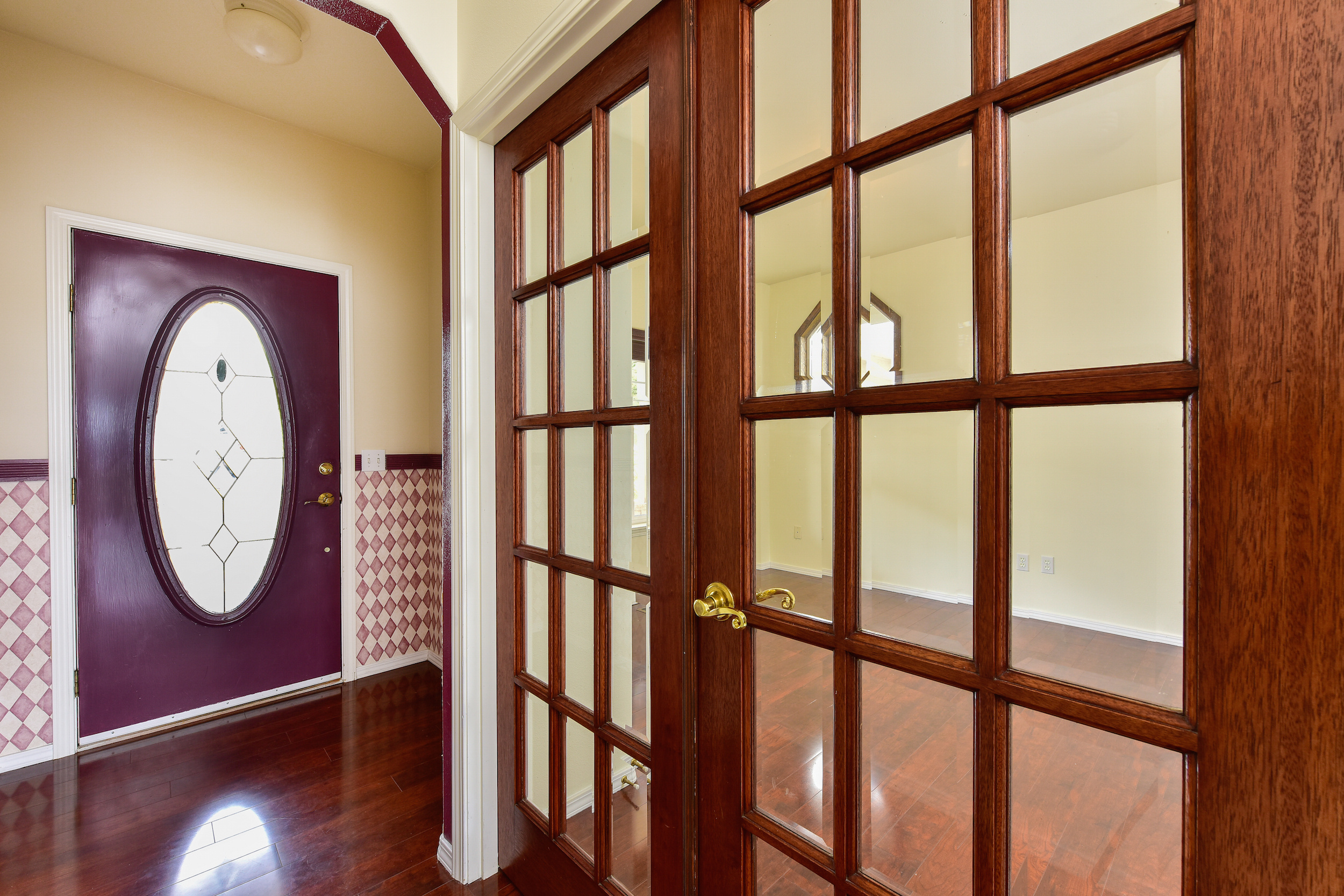 Property Photo: Inside den and kitchen 3119 Chandler Pkwy WA 98226