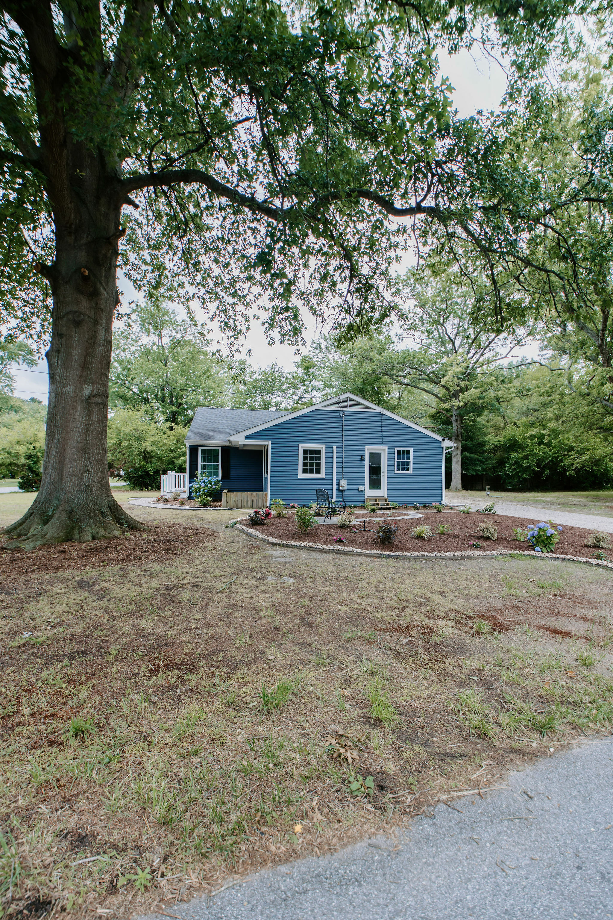 Property Photo: 1721 Crestwood Circle MD 21804