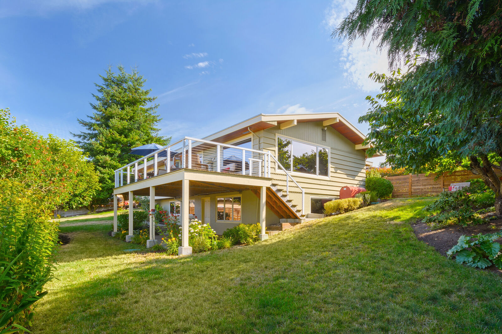 Property Photo:  731 Sommerseth St NE  WA 98370 
