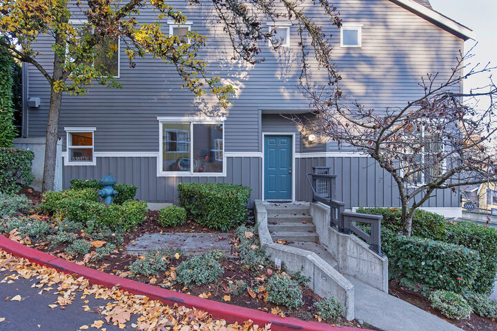 1555 Cherrylane Ave S  Seattle WA 98144 photo