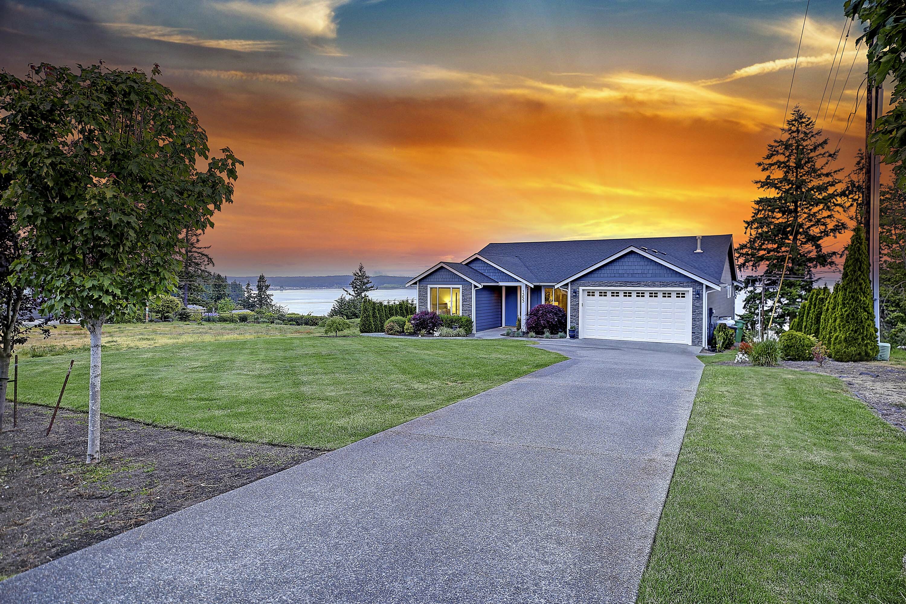 Property Photo: 1353 Sunrise Estates Place WA 98282