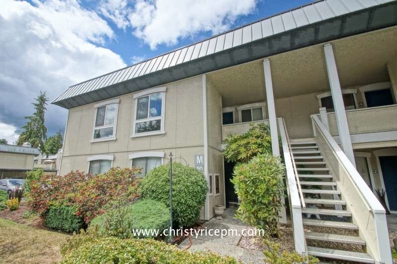 Property Photo:  1625 103rd Place NE M3  WA 98004 