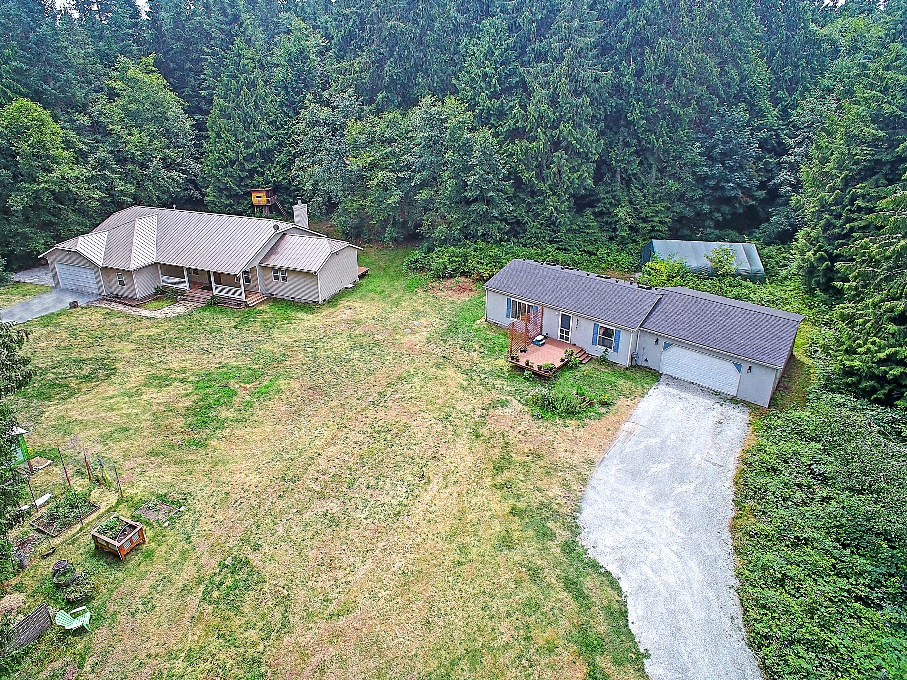 Property Photo:  868 Sandell Road  WA 98282 