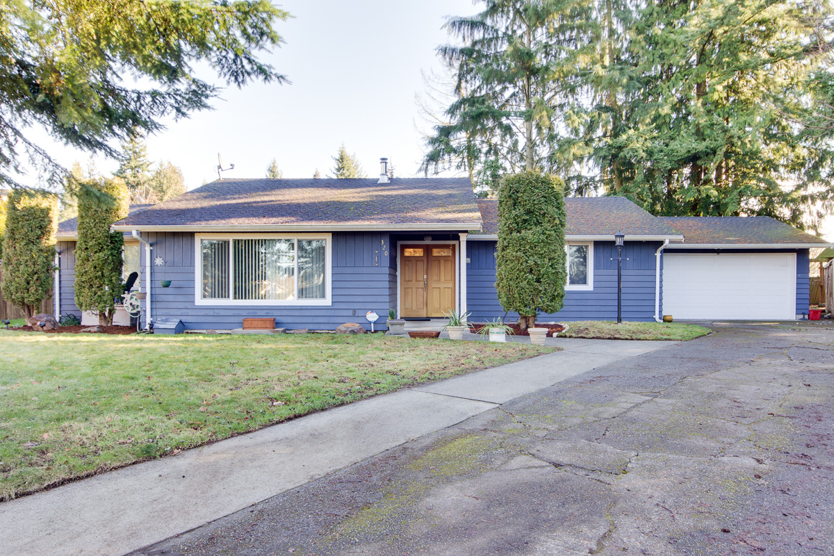 Property Photo: 320 Trenton Place WA 98208