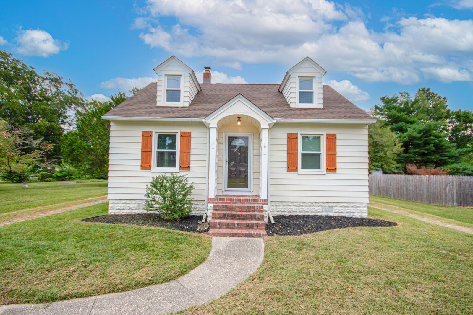 Property Photo:  115 Civic Avenue  MD 21804 