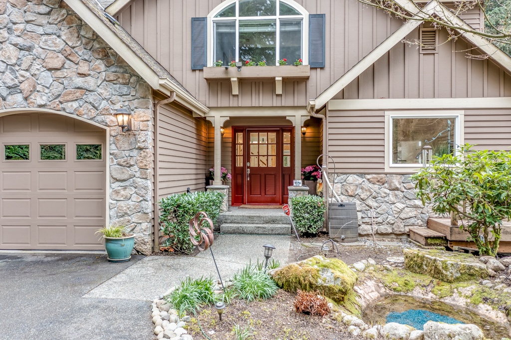 Property Photo: 18356 NE 143rd Place WA 98072