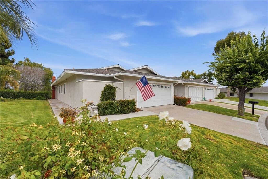 Property Photo:  3501 Paseo Flamenco  CA 92672 