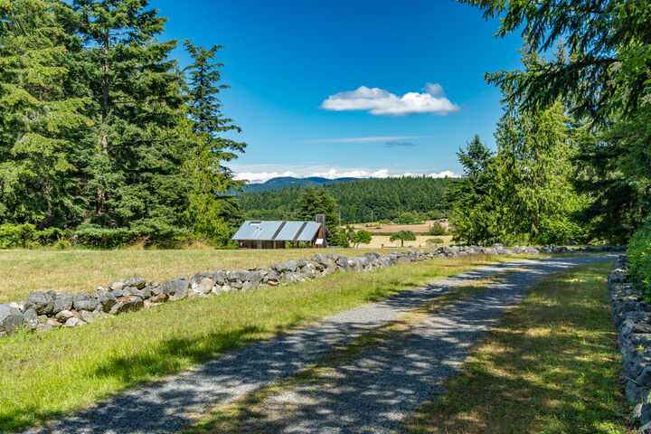 Property Photo:  607 Fisherman Bay Rd  WA 98261 