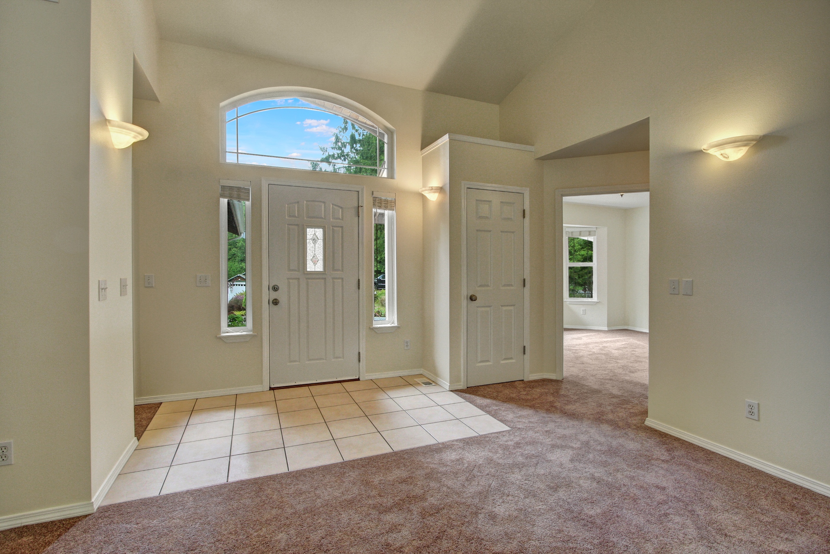 Property Photo: Entry, kitchen, living and dining rooms 8928 180th St NW  WA 98292 