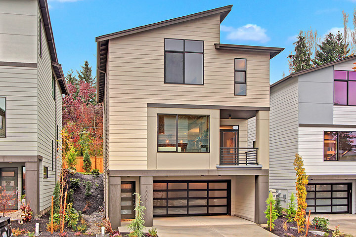 Property Photo: 1824 178th St SW 26 WA 98037